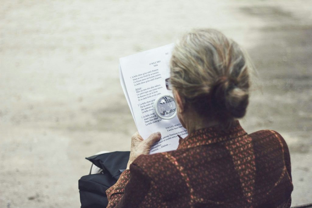 Ez az Alzheimer-kór egyik első jele – szakértő figyelmeztet